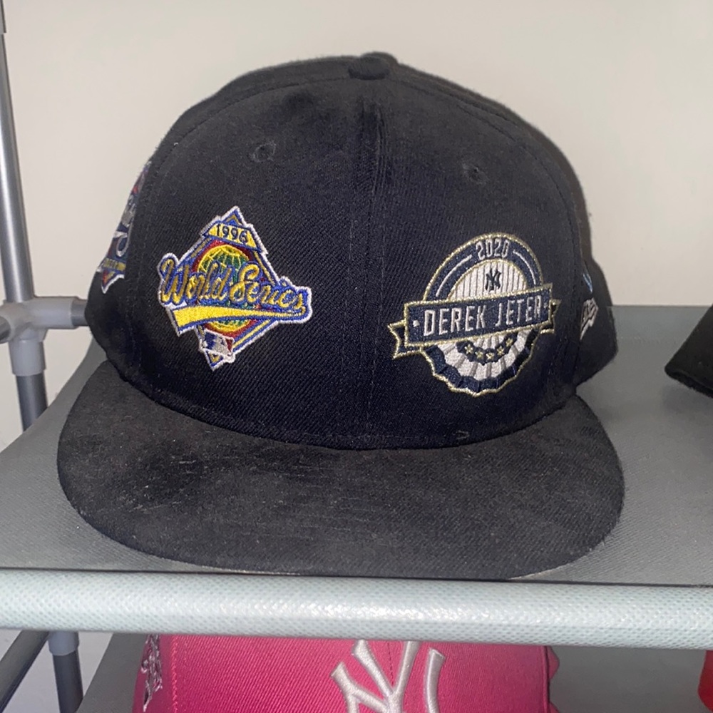 Yankees All world series patches brim Size 7 5/8